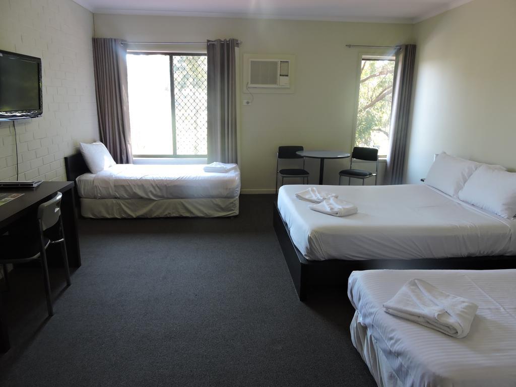 Town & Country Motel Nerang Zimmer foto